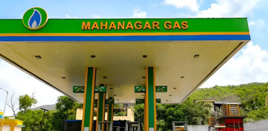 Mumbai CNG Prices Hit Rs 84/kg As MGL Hikes Rates; Auto Fare Hike Demand Grows Mahanagar Gas Limited has increased the price of CNG by Rs 2 per kg.