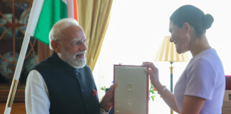 ‘Bengal Maange Narendra Modi’: Diaspora Chants Go Viral During PM Modi’s Netherlands Visit People of Indian origin present at the event raised slogans “Bachche maange maa ki godi, Bengal maange Narendra Modi”, after which this clip became a topic of discussion on the internet.
