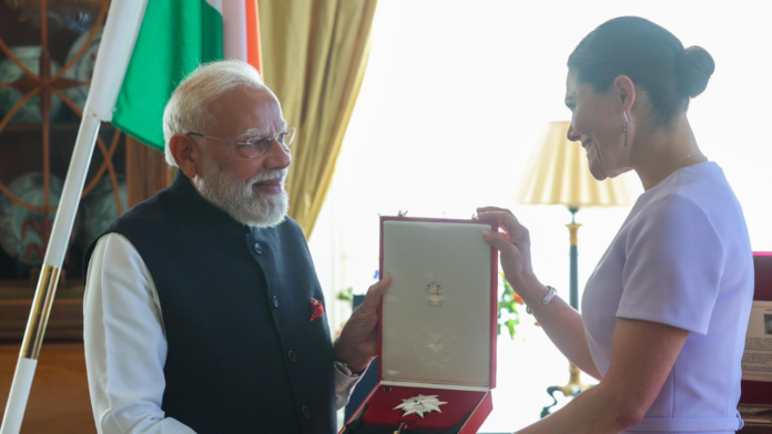 People of Indian origin present at the event raised slogans “Bachche maange maa ki godi, Bengal maange Narendra Modi”, after which this clip became a topic of discussion on the internet.