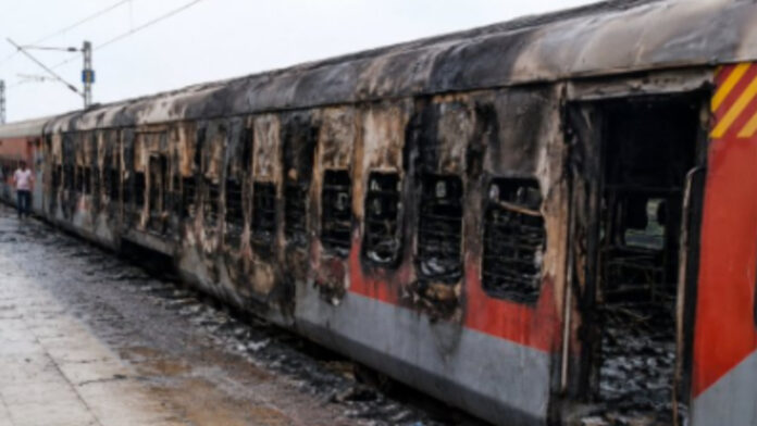 Fire Breaks Out In Empty Coaches Of Jaynagar-Udhna Antyodaya Express at Madhubani Railway Station in Bihar