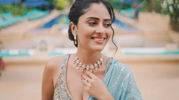 Sanya Thakur at cannes 27-year-old actress Sanya Thakur made her red carpet debut.