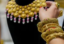 Gold-Silver Price On May 24: Gold Crosses Rs 1.59 Lakh Mark; Know City-Wise Rates Gold-Silver Price On May 24: Gold Crosses Rs 1.59 Lakh Mark; Know City-Wise Rates