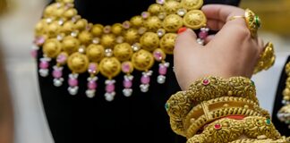 Gold-Silver Price On May 24: Gold Crosses Rs 1.59 Lakh Mark; Know City-Wise Rates Gold-Silver Price On May 24: Gold Crosses Rs 1.59 Lakh Mark; Know City-Wise Rates
