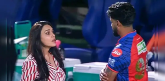 Viral Photo Shows Preity Zinta Talking Seriously With PBKS Captain Shreyas Iyer After RCB Loss