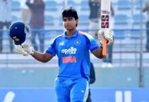 Why the Cricket World Is Talking About Anura Tennekoon After Vibhav’s Viral Video Why the Cricket World Is Talking About Anura Tennekoon After Vibhav’s Viral Video