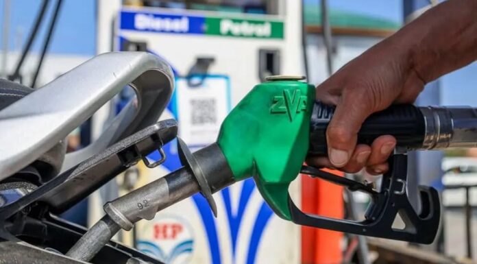Petrol-Diesel Prices Today: Govt Makes Major LPG Announcement Amid Rising Iran-Hormuz Tension Petrol-Diesel Prices Today: Govt Makes Major LPG Announcement Amid Rising Iran-Hormuz Tension