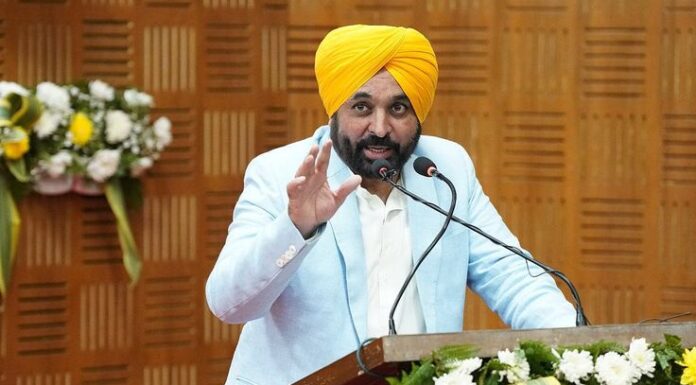 Punjab CM Bhagwant Mann Denies Any Link With Viral Video, Says ‘Person In Video Is Not Me’ Punjab CM Bhagwant Mann Denies Any Link With Viral Video, Says 'Person In Video Is Not Me'