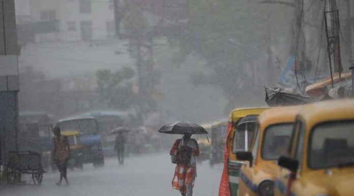 Weather Today: IMD Issues Heavy Rain Alert In 18 States, Winds To Gust Up To 80 Kmph Weather Today: IMD Issues Heavy Rain Alert In 18 States, Winds To Gust Up To 80 Kmph