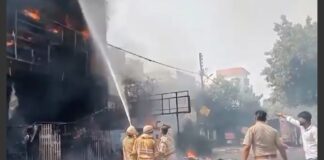 Lucknow Fire: Illegal Building’s Demolition Order Was Scrapped 2 Month After It Was Issued Lucknow Fire: Illegal Building's Demolition Order Was Scrapped 2 Month After It Was Issued