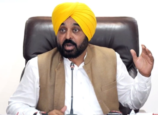 Those Who Lied Before Sri Akal Takht Sahib Cannot Be Loyal To Anyone: CM Bhagwant Singh Mann Punjab Chief Minister Bhagwant Singh Mann launched a blistering attack on the Shiromani Akali Dal (SAD) and Congress.