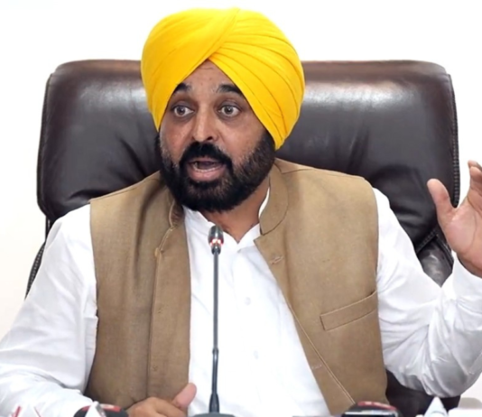 Those Who Lied Before Sri Akal Takht Sahib Cannot Be Loyal To Anyone: CM Bhagwant Singh Mann Punjab Chief Minister Bhagwant Singh Mann launched a blistering attack on the Shiromani Akali Dal (SAD) and Congress.