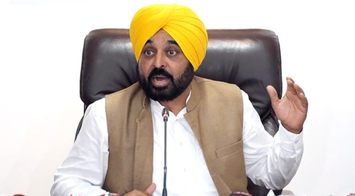 Those Who Lied Before Sri Akal Takht Sahib Cannot Be Loyal To Anyone: CM Bhagwant Singh Mann Punjab Chief Minister Bhagwant Singh Mann launched a blistering attack on the Shiromani Akali Dal (SAD) and Congress.