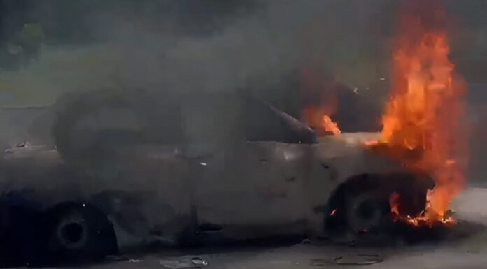 Karnataka Car Explosion: Man Dies in Car Blast After Alleged Kidnapping of Woman Karnataka Car Explosion: Man Dies in Car Blast After Alleged Kidnapping of Woman