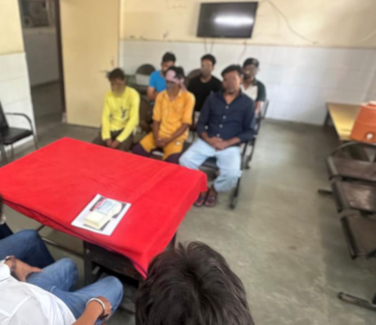 Peer Support Becomes Powerful Tool in Punjab’s Fight Against Drug Relapse Narcotics Anonymous meetings provide recovering victims a non-judgemental space to share their experiences, struggles and achievements.