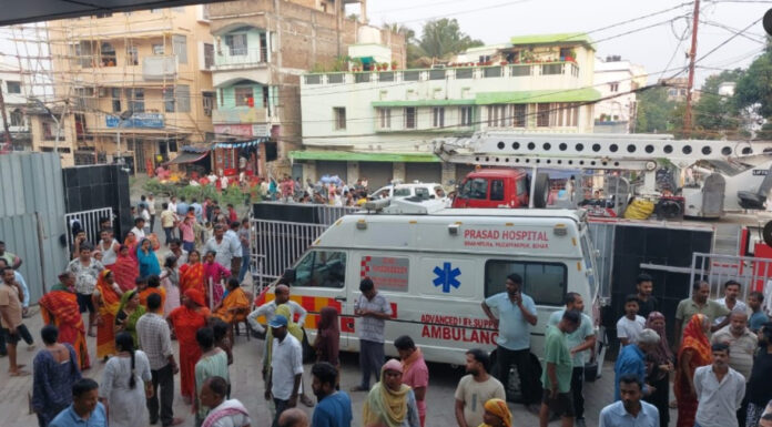 Muzaffarpur Tragedy: Massive ICU Fire Kills 10, Dozens Evacuated from Hospital Muzaffarpur Tragedy: Massive ICU Fire Kills 10, Dozens Evacuated from Hospital
