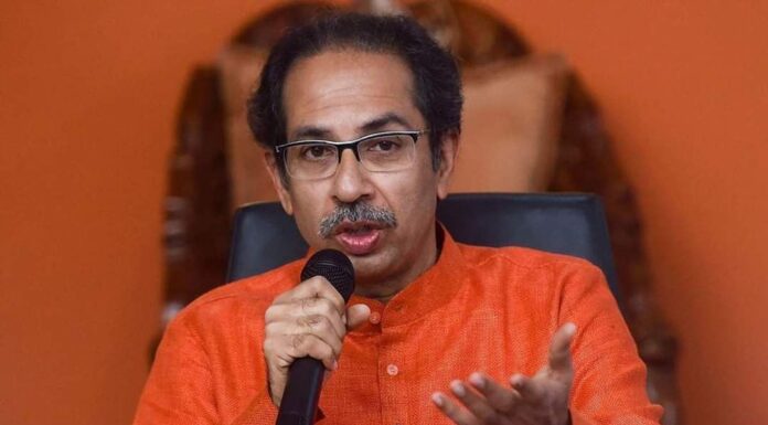 Unity On Display; Uddhav Thackeray Dismisses Split Rumours As All Nine Shiv Sena (UBT) MPs Attend Mumbai Meeting Unity On Display; Uddhav Thackeray Dismisses Split Rumours As All Nine Shiv Sena (UBT) MPs Attend Mumbai Meeting