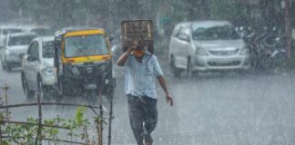 Mumbai Rains Trigger Traffic Chaos as Key Andheri Subway Closes Mumbai Rains Trigger Traffic Chaos as Key Andheri Subway Closes