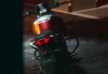 Avore Set to Shake Up EV Market With New Motorcycle Offering 250 km Range Avore Set to Shake Up EV Market With New Motorcycle Offering 250 km Range