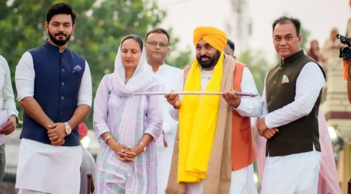 Conspiracy Being Hatched Under Religious Garb To Defame Me For Taking Pro-Punjab Decisions: CM Bhagwant Mann Conspiracy Being Hatched Under Religious Garb To Defame Me For Taking Pro-Punjab Decisions: CM Bhagwant Mann