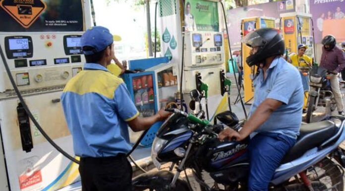 Petrol, Diesel Rate Check: Global Oil Slump Brings Relief at Pumps? Petrol, Diesel Rate Check: Global Oil Slump Brings Relief at Pumps?