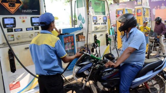 Petrol, Diesel Rate Check: Global Oil Slump Brings Relief at Pumps? Petrol, Diesel Rate Check: Global Oil Slump Brings Relief at Pumps?