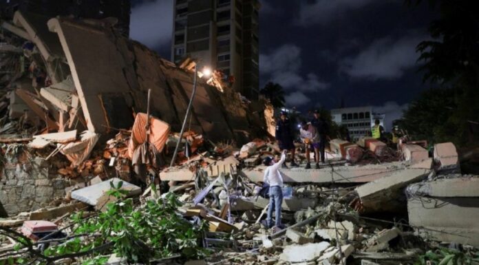 Twin Earthquakes Hit Venezuela: Buildings Collapse in Caracas, Tsunami Warning Issued Twin Earthquakes Hit Venezuela: Buildings Collapse in Caracas, Tsunami Warning Issued