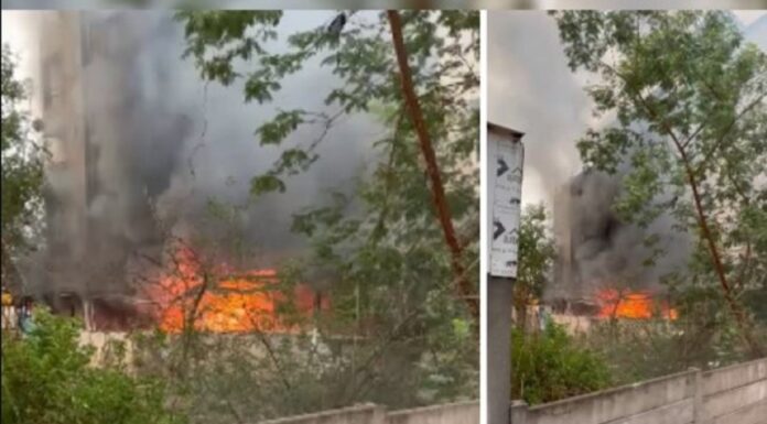 Massive Blaze In EV Showroom At Indore; Dozens Of Vehicles Reduced To Ashes Massive Blaze In EV Showroom At Indore; Dozens Of Vehicles Reduced To Ashes