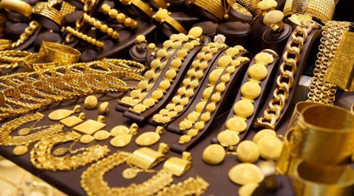 Gold-Silver Price On June 24: Yellow, White Metal Rates Climb Or Drops; Check What You’re Paying Today Gold-Silver Price On June 24: Yellow, White Metal Rates Climb Or Drops; Check What You're Paying Today