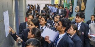 CBSE Fixes Payment Confusion: All Students Can Use UPI for Re-Evaluation Fee CBSE Fixes Payment Confusion: All Students Can Use UPI for Re-Evaluation Fee