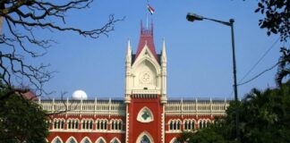 Mamata Faces Fresh Jolt as Calcutta HC Backs Speaker’s Move on Ritabrata LoP Row Mamata Faces Fresh Jolt as Calcutta HC Backs Speaker’s Move on Ritabrata LoP Row