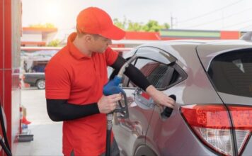 No Change in Petrol, Diesel Prices Despite Crude Oil Decline No Change in Petrol, Diesel Prices Despite Crude Oil Decline