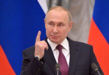 Putin Praises Modi’s Leadership, India’s Economic Rise; Calls Pakistan ‘Major Country’ Putin Praises Modi’s Leadership, India’s Economic Rise; Calls Pakistan ‘Major Country’