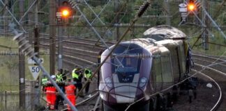 Train Crash Near London Claims One Life, Several Passengers Injured Train Crash Near London Claims One Life, Several Passengers Injured