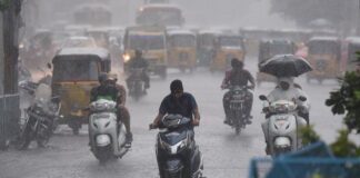 IMD Alert: Heavy Rain Warning for Delhi, UP Among 21 States IMD Alert: Heavy Rain Warning for Delhi, UP Among 21 States