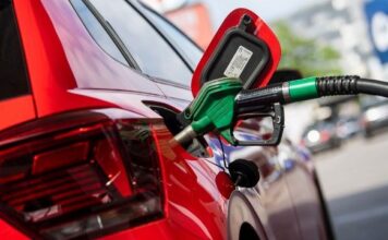 No Change In Petrol, Diesel Prices On July 5: Consumers Await Benefit Of Lower Crude Prices No Change In Petrol, Diesel Prices On July 5: Consumers Await Benefit Of Lower Crude Prices