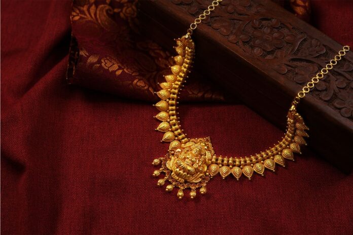 6771de9240c941928360ec6162f5bc93 Buying Gold Today? Yellow Metal Trades Below Rs 1.5 Lakh Amid Fresh Decline