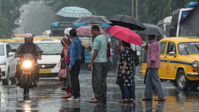 IMD Forecast: Weak Monsoon In Parts Of India, Heavy Rain To Lash Bihar, UP And Northeast IMD Forecast: Weak Monsoon In Parts Of India, Heavy Rain To Lash Bihar, UP And Northeast