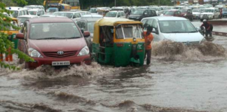 Next 12 Hours Critical: IMD Warns Of Traffic Chaos, Massive Rain Across Gurugram, Delhi, Ghaziabad Next 12 Hours Critical: IMD Warns Of Traffic Chaos, Massive Rain Across Gurugram, Delhi, Ghaziabad