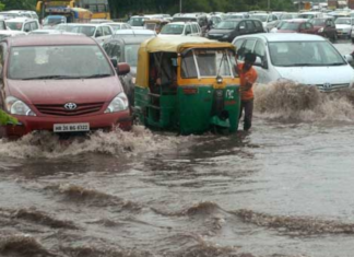 Next 12 Hours Critical: IMD Warns Of Traffic Chaos, Massive Rain Across Gurugram, Delhi, Ghaziabad Next 12 Hours Critical: IMD Warns Of Traffic Chaos, Massive Rain Across Gurugram, Delhi, Ghaziabad
