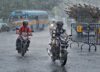 Heavy Rain To Lash Bihar Tonight; Check Districts Under Orange Alert Heavy Rain To Lash Bihar Tonight; Check Districts Under Orange Alert