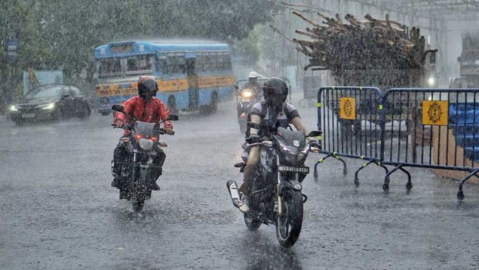 Untitled design - 2026-07-21T190447.639 Heavy Rain To Lash Bihar Tonight; Check Districts Under Orange Alert
