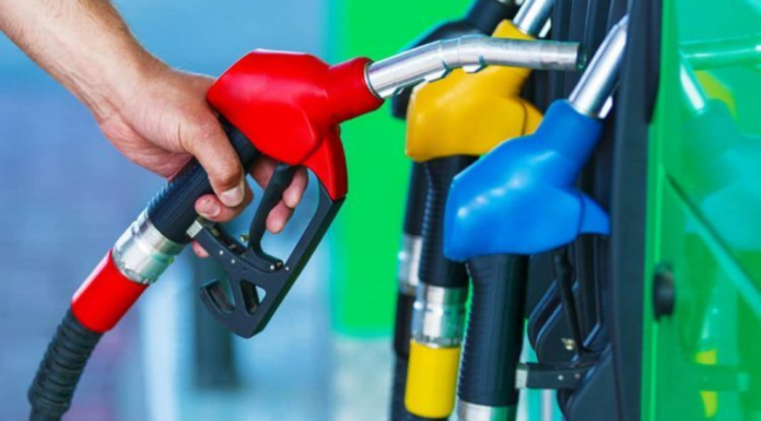 Fuel Price Blow: Petrol, Diesel Up By Rs 3 Per Litre, CNG Rates Hiked In Delhi-NCR Fuel Price Blow: Petrol, Diesel Up By Rs 3 Per Litre, CNG Rates Hiked In Delhi-NCR