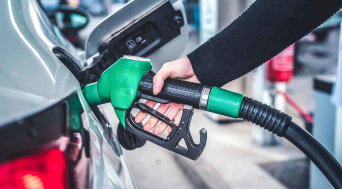 Fuel Prices On July 24: No Hike In Petrol, Diesel Despite Rising Crude Oil Fuel Prices On July 24: No Hike In Petrol, Diesel Despite Rising Crude Oil