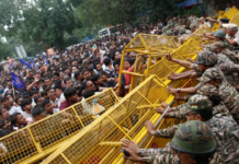 Woman Faces FIR Over Alleged Objectionable Remarks Against PM Modi At Protest Woman Faces FIR Over Alleged Objectionable Remarks Against PM Modi At Protest