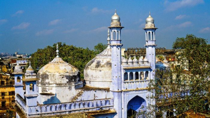 Gyanvapi Case: Muslim Side Meets To Deliberate On Supreme Court's Mediation Proposal
