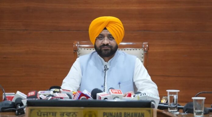 Bhagwant Mann Govt Will Continue to Fight for Rights of Its Employees: Tarunpreet Singh Sond Bhagwant Mann Govt Will Continue to Fight for Rights of Its Employees: Tarunpreet Singh Sond