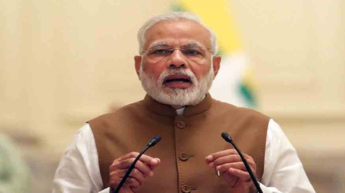 gh 'I Still Treasure That Muffler': PM Modi Shares Emotional Story During New Zealand Visit