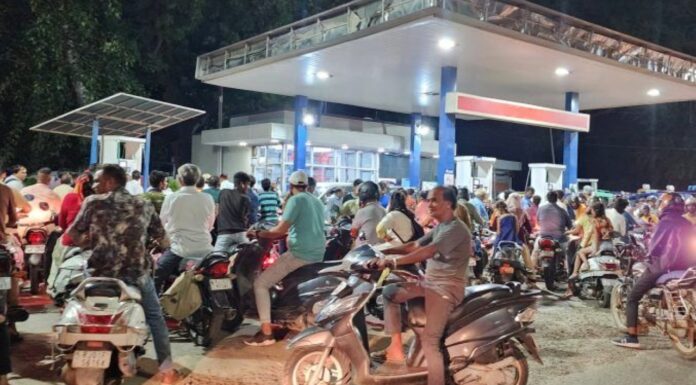 Petrol, Diesel Prices On July 7: Check Today’s Fuel Rates In Delhi, Mumbai, Kolkata Petrol, Diesel Prices On July 7: Check Today's Fuel Rates In Delhi, Mumbai, Kolkata