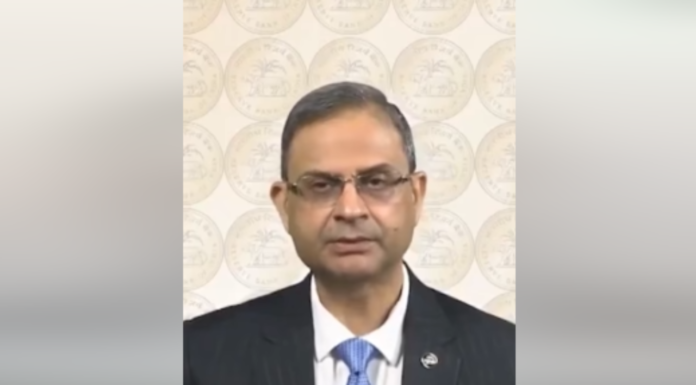 RBI Holds Repo Rate Steady For Second Time; No Immediate Relief On EMIs RBI Holds Repo Rate Steady For Second Time; No Immediate Relief On EMIs