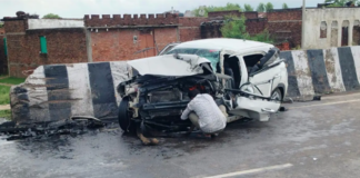 After Deadly SUV Crash, Police Recover Gutkha, Tehran Novel And Phones From Abaan’s Car After Deadly SUV Crash, Police Recover Gutkha, Tehran Novel And Phones From Abaan's Car